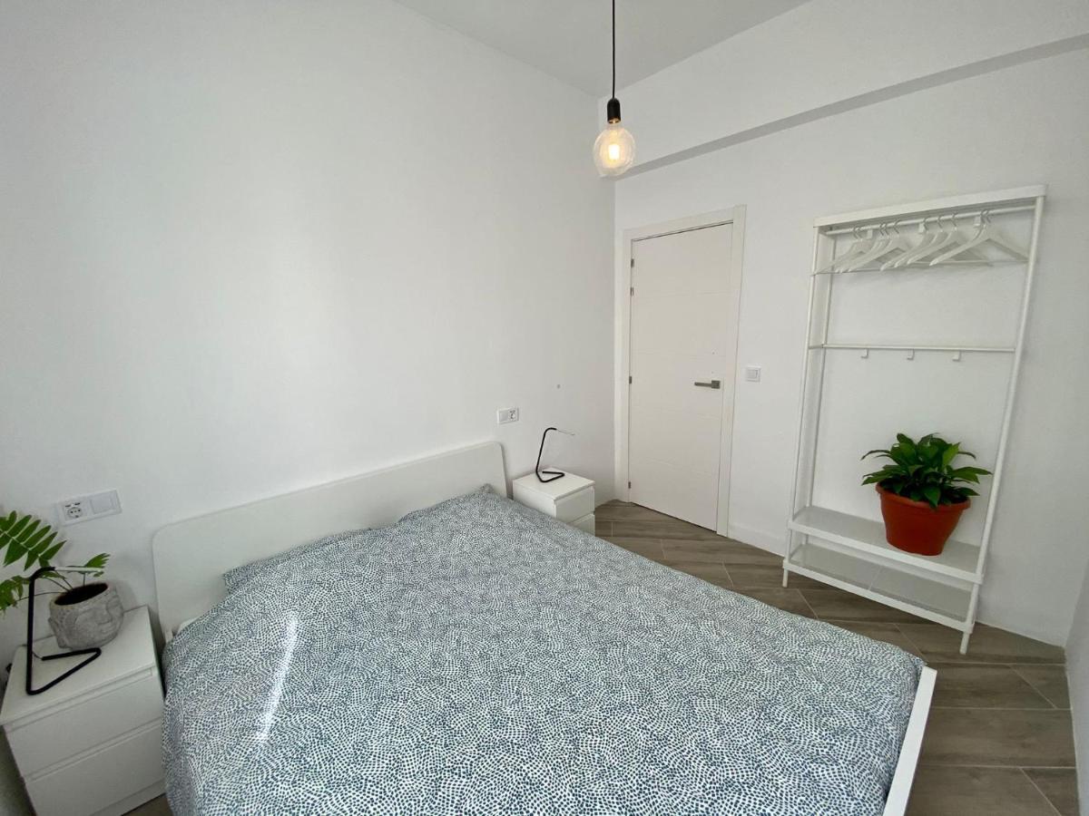 Room With Private Bathroom - Vivienda Vacacional Out Of Blue Santa Cruz de la Palma  Pokoj fotografie