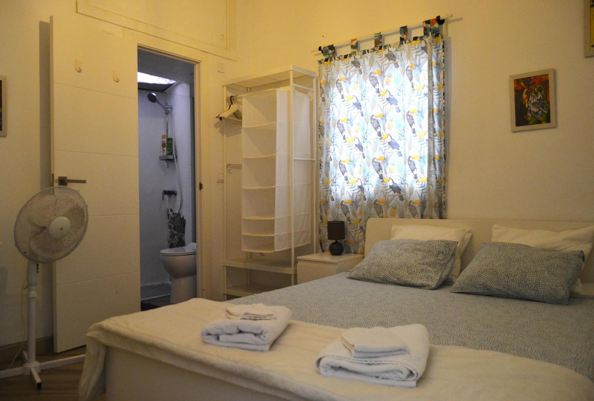 Room With Private Bathroom - Vivienda Vacacional Out Of Blue Santa Cruz de la Palma  Exteriér fotografie